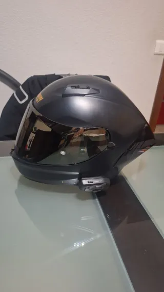 Casco Nolan N60-6 Sport Gold con intercomunicador.
