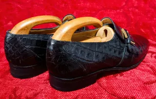 Mauri Zapatos Negros Cocodrilo Hebilla