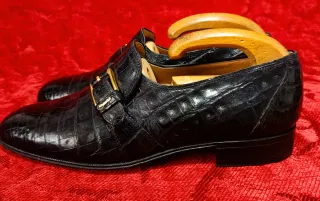 Mauri Zapatos Negros Cocodrilo Hebilla