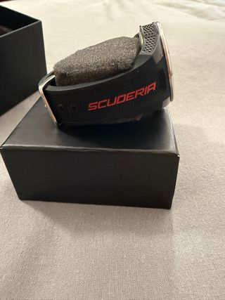 Reloj Ferrari Negro y Rojo