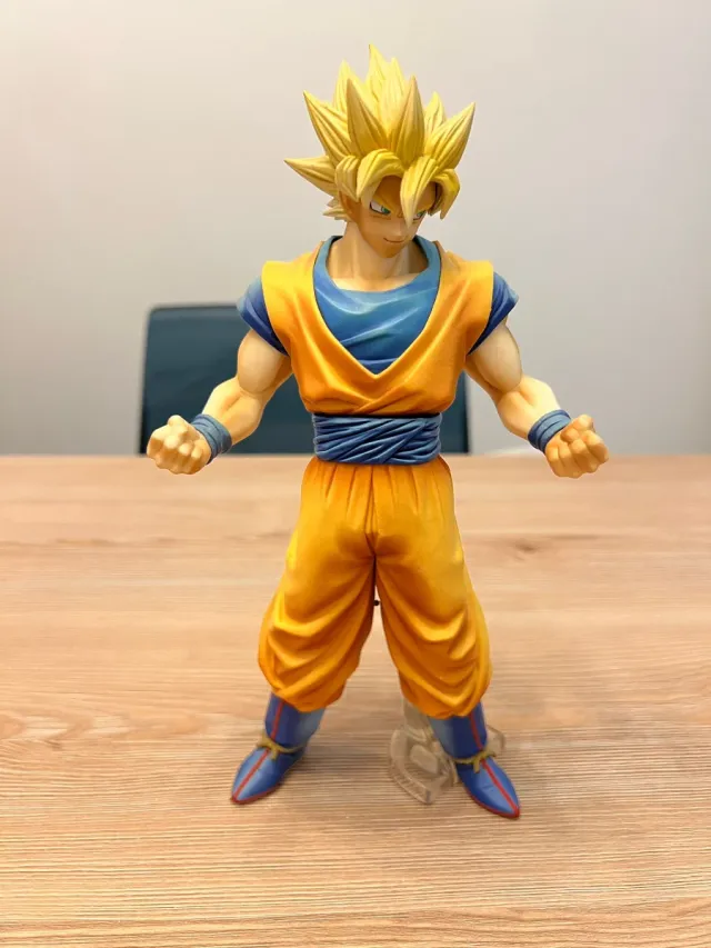 Figura Goku Super Saiyajin