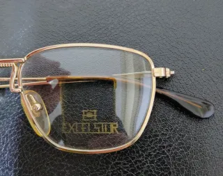 Montura de gafas Excelsior doradas