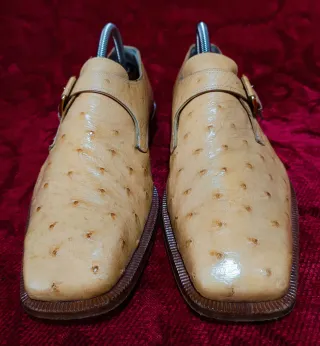 Zapatos Mauri Beige Piel de Avestruz Hebilla