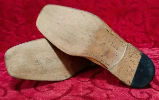 Zapatos Mauri Beige Piel de Avestruz Hebilla