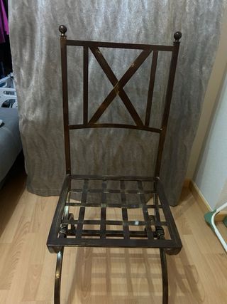 Mesa de cristal y metal con 6 sillas