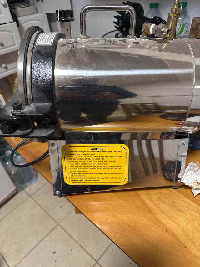 Autoclave Esterilizador Vapor SA-202 Quirumed