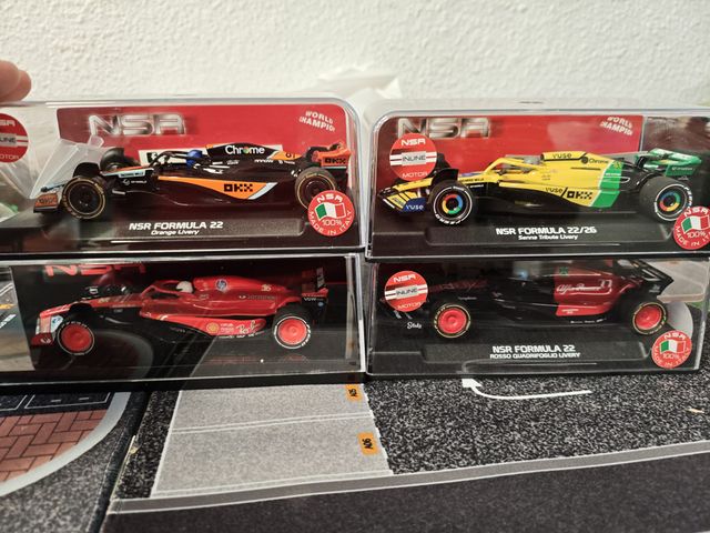 NSR Formula 22 4 Decoraciones F1