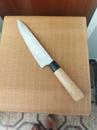 Set Cocina:Cuchillo Chef, 2 Espátulas y Ablandador