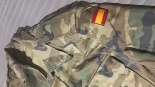 Camisa de camuflaje