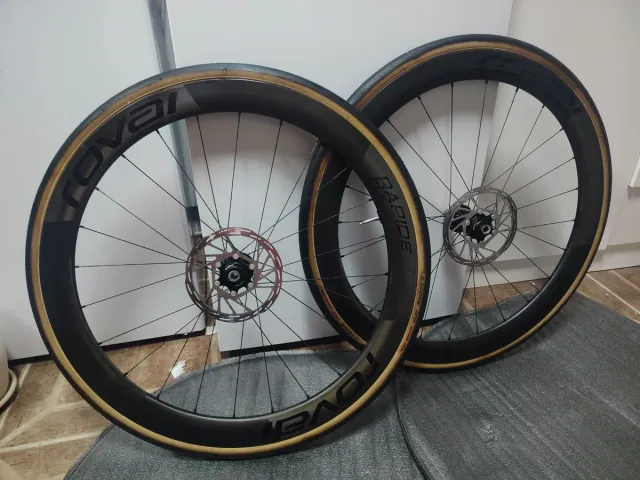 Ruedas de carbono Novatec R5