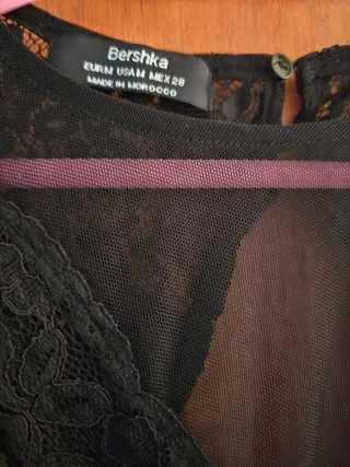Body Bershka negro encaje