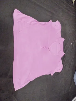 Camiseta naranja con volantes