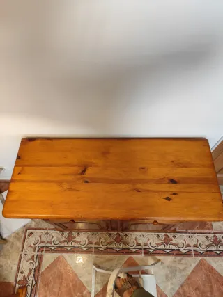 Mueble entrada, madera maciza, estilo provenzal.