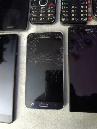 Lote móviles para piezas (Huawei, LG, Samsung, Son