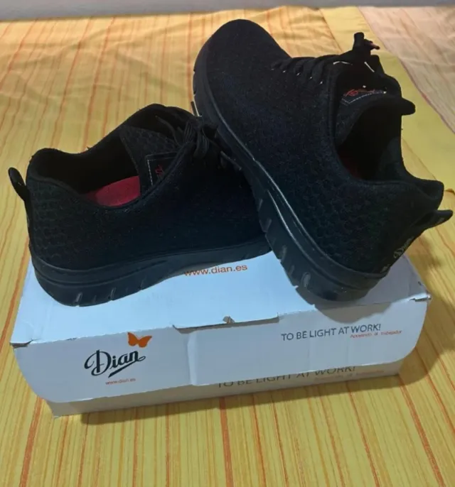 Zapatillas Dian Negras