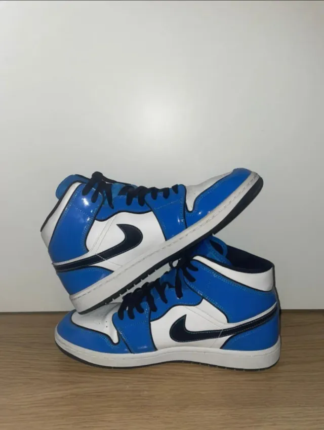 Zapatillas Jordan Air 1 Mid Azul Blanco