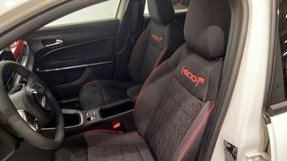 Fiat 600 600e RED 54kwh 115kw (156cv)