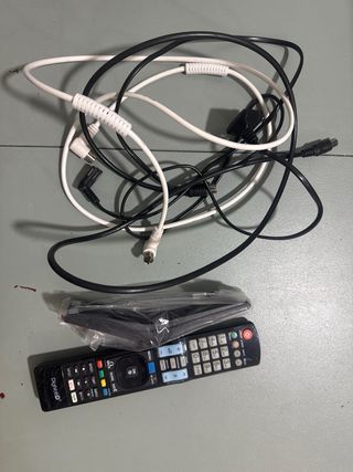 TV LG LED HD 32”/80cm