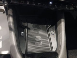 Alfa Romeo Junior Elettrica Speciale 115kW (156CV)