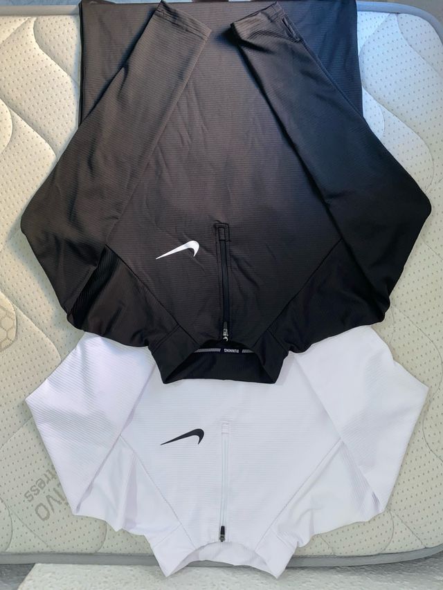 Conjunto Sudadera Nike Negra y Blanca