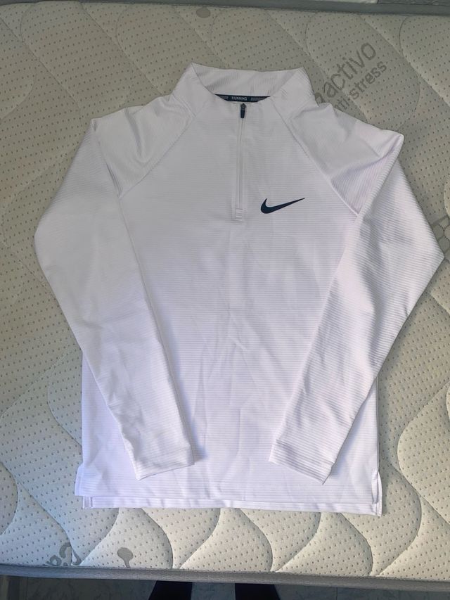 Conjunto Sudadera Nike Negra y Blanca