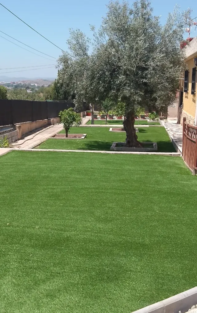 Instalaciones de césped artificial.