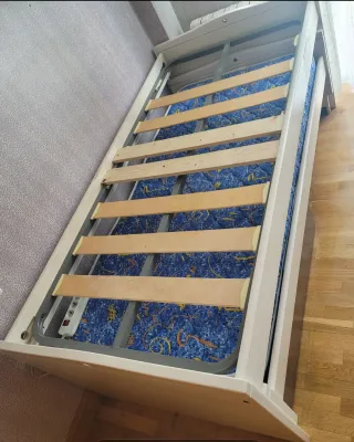 Cama nido madera beige con colchón