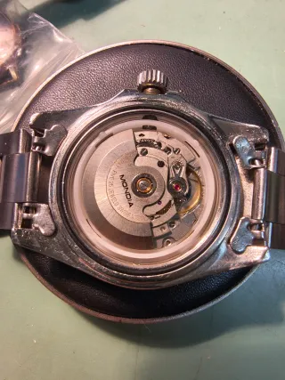 Orologio Mondia Uomo Nero Argento