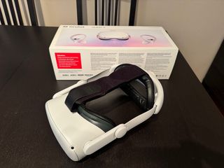Oculus Quest 2 VR Headset