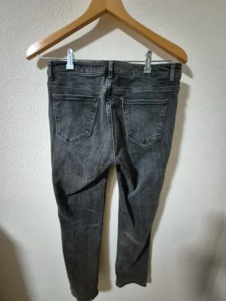 Pantalón vaquero negro Mango mujer