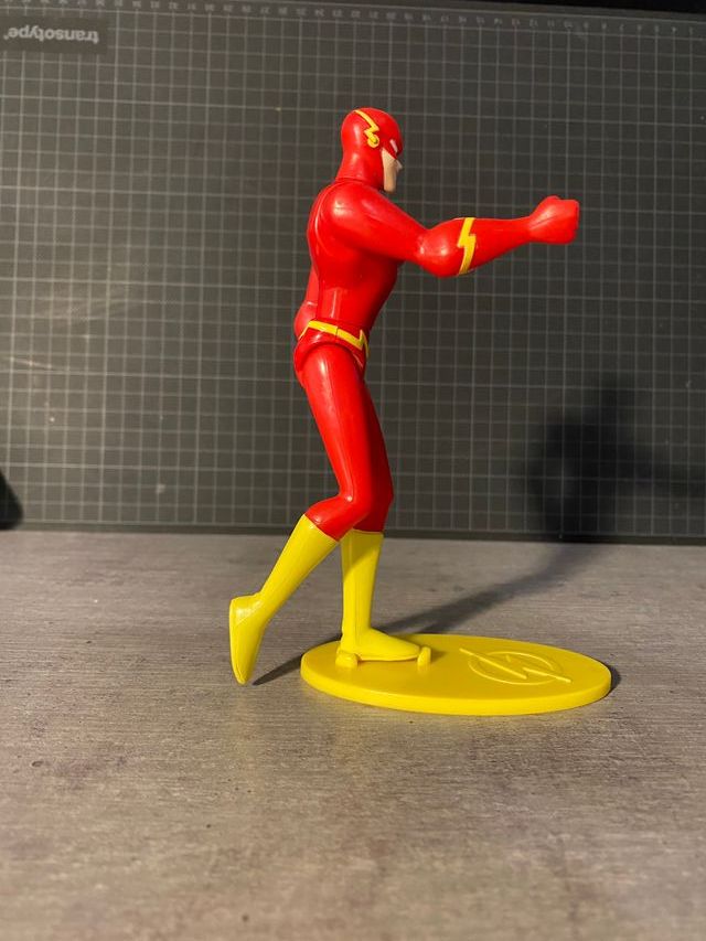 Action Figure Flash Kinder Pasqua 2011