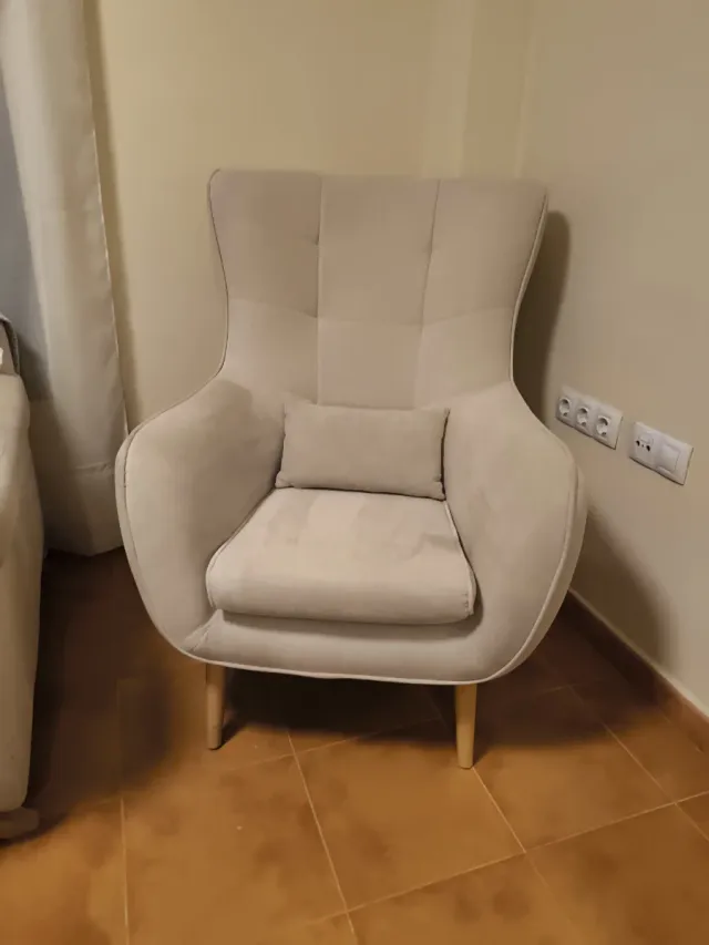 Sillón individual beige