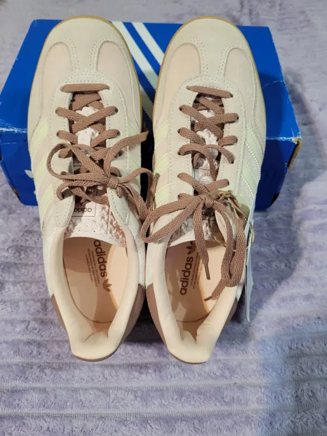 Adidas Gazelle Beige/Rosa Talla 38