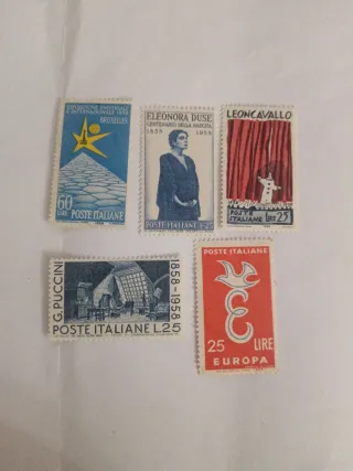 5 Francobolli Italiani 1956/58 Nuovi