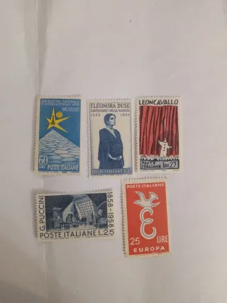 5 Francobolli Italiani 1956/58 Nuovi