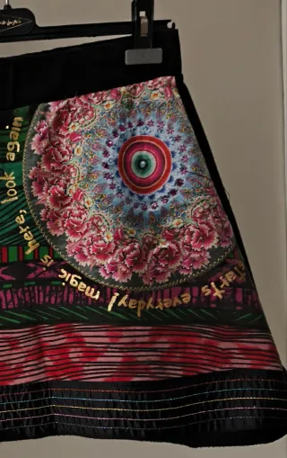 Minifalda Desigual Negra Talla L