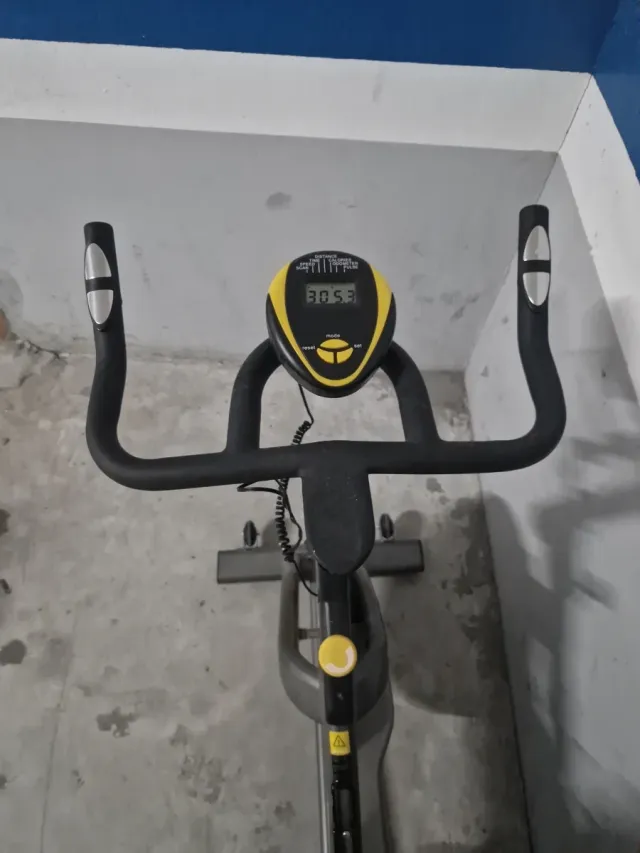 Bici Spinning volante inercia 24kg Fitfiu Besp-24