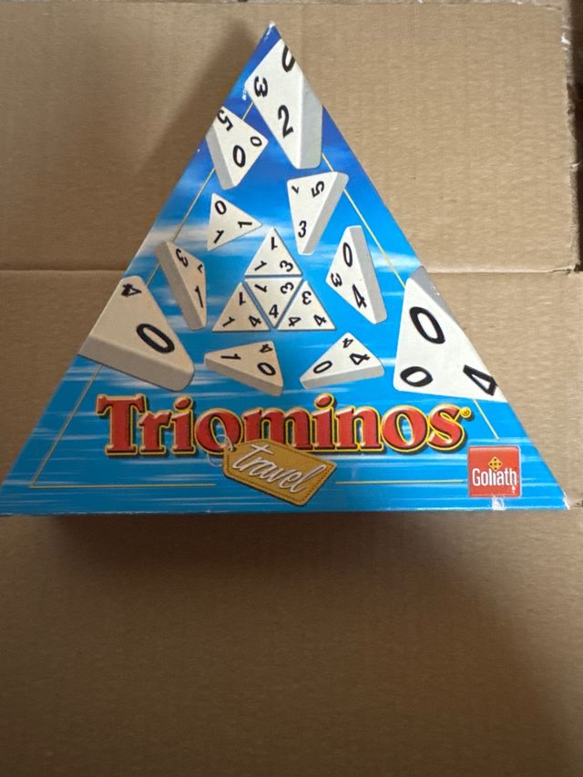Triominos Travel Juego de Mesa