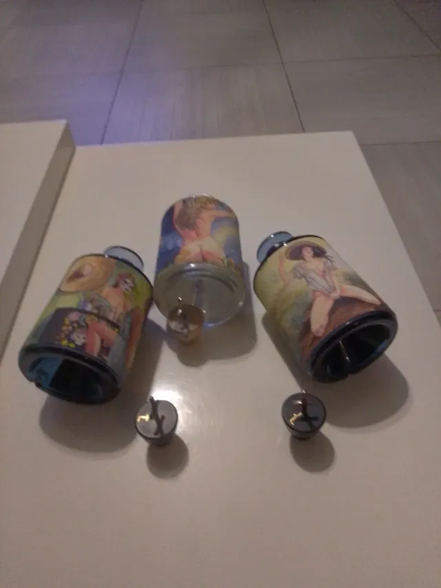 Bottiglie vuote J. Rose