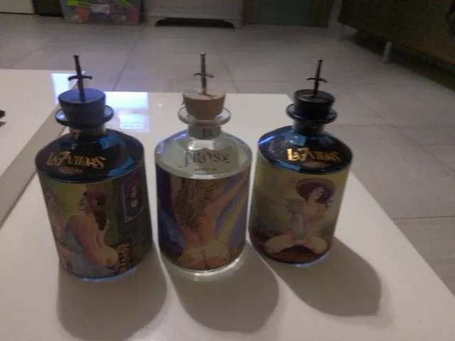 Bottiglie vuote J. Rose