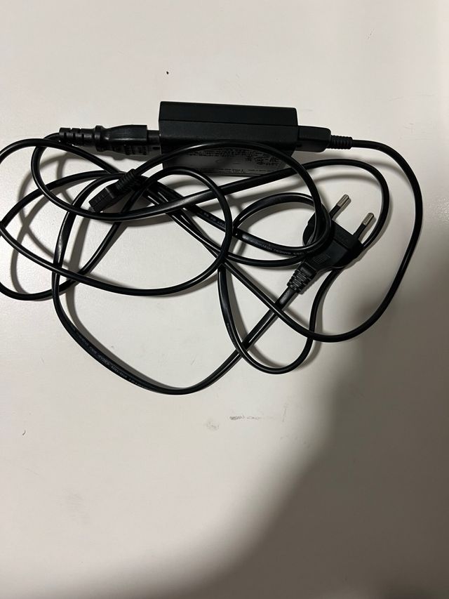 PS Vita PCH-1004 Negra