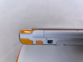 New Nintendo 2DS XL Naranja y Blanco