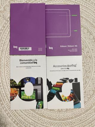 Tablet bq azul con cargador