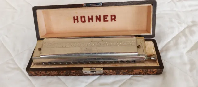 Armónica HOHNER Antigua con Estuche