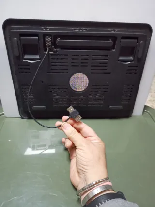 Base Refrigeradora Portátil USB