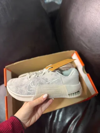 Nike Metcon 9 Scarpe Crossfit Grigio Bianco