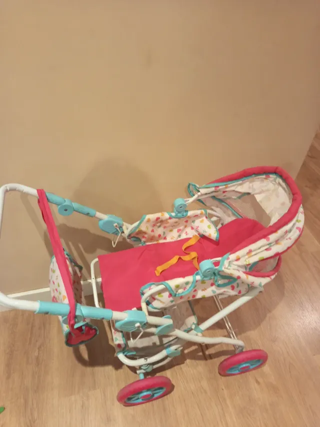 Carro Nenuco con bolso