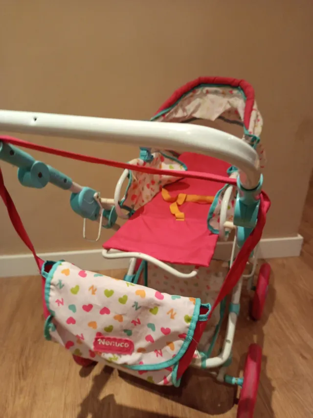 Carro Nenuco con bolso