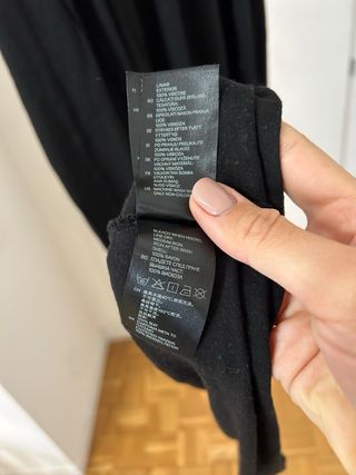 Vestito lungo nero con volant