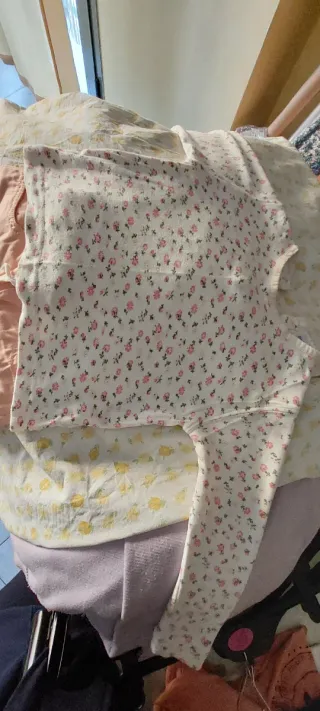 Lotto 5 capi bambina 18-24 mesi